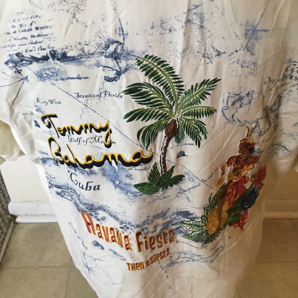 Tommy Bahama Havana Fiesta then a Siesta button down shirt XL silk rayon